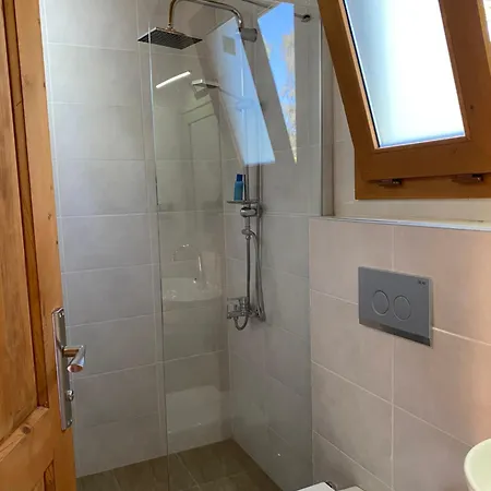 Inlice Uenzile Inlice Kamp פאטהיה